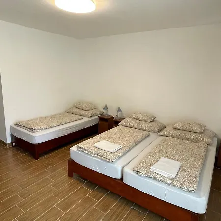 Freedom Apartman Apartment